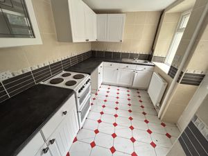 Photo 6- click for photo gallery